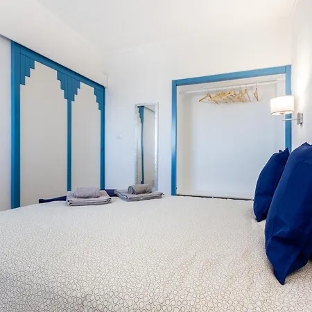 Behappy 10 Minutes From The Beach, Wifi & Ac Portimão